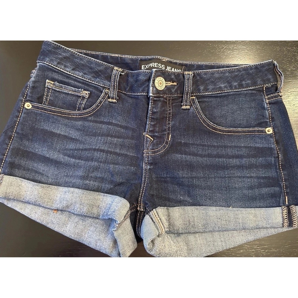 Women's Express Denim Shorts Size Jr 0 Rolled Up 2" Inseam, Rise Of 8"